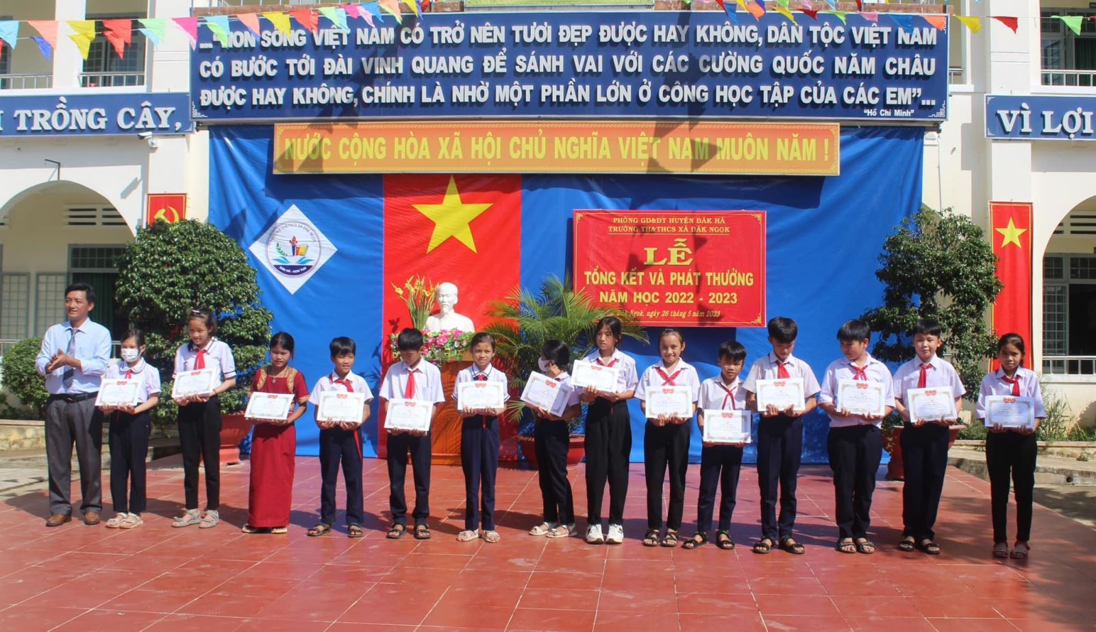 Hình tổng kết năm học 2022-2023